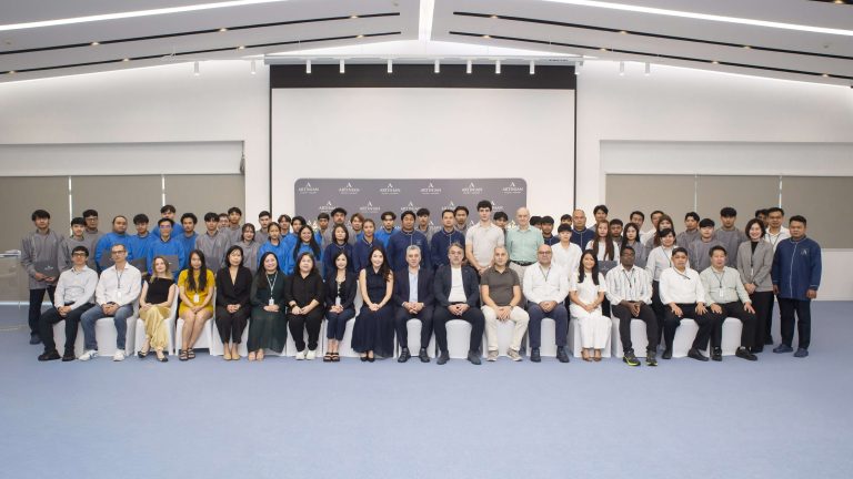 Artinian Atelier Academy